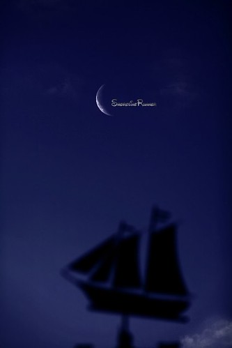 Sailing to moon