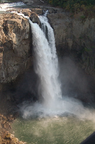The cascade @ Snoqualmie Falls