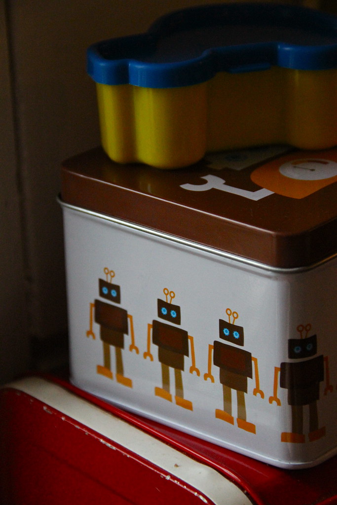 Robot Box
