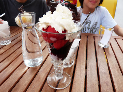 I ordered "coupe aux fruits rouges": cassis, raspberry, compote, whipped cream topped with fancy chocolate.