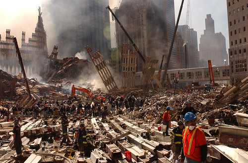  フリー画像| ニュース系| 9.11 アメリカ同時多発テロ| ワールドトレードセンター| アメリカ風景| 破壊|      フリー素材| 