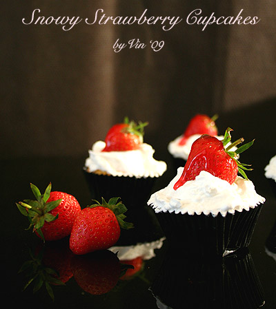 Snowy Strawberry Cupcakes