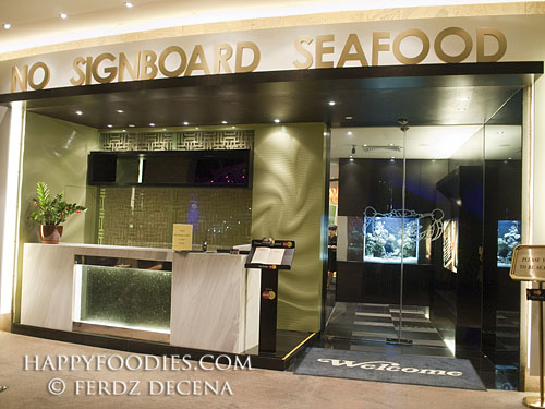 No Signboard Seafood Restaurant Esplanade