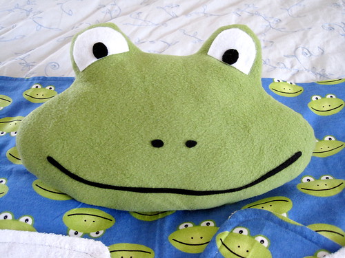 Frog plushie