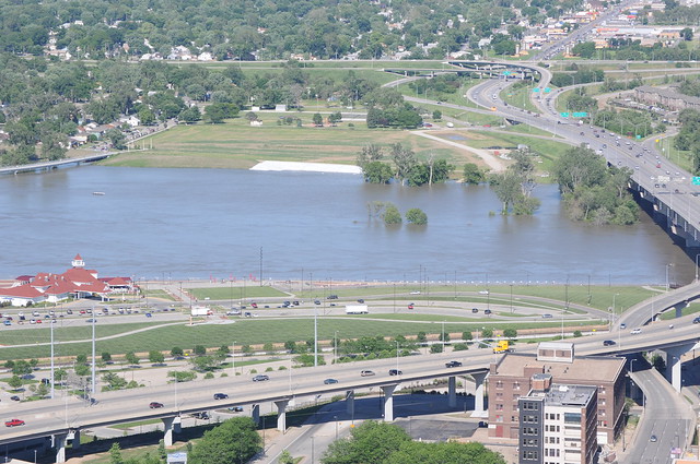 Missouri River at Omaha - June 15, 2011