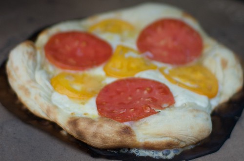 Heirloom tomatoe and fresh mozz pizza