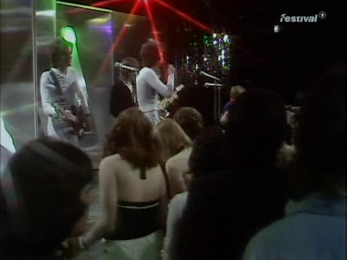 Top of the Pops (2 May 1974) [TVRip (XviD)] preview 1