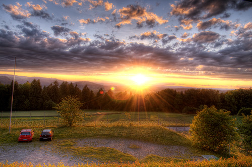 フリー画像|自然風景|夕日/夕焼け/夕暮れ|太陽光線|HDR画像|スイス風景|フリー素材|