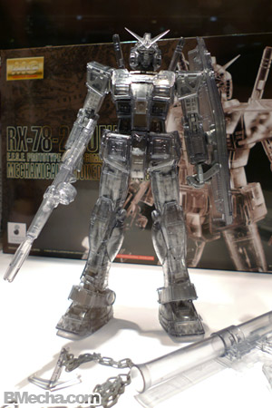 AFA 2009 Bandai Event Exclusive Item MG RX-78-2 Gundam Clear Version