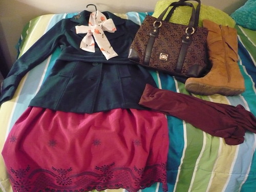 Dec 14 - Take photo of outfit (2)
