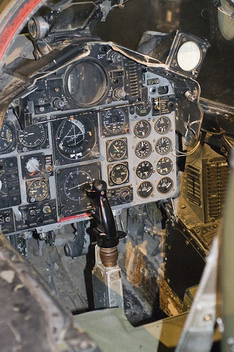 f 16 cockpit pictures. F-16 Cockpit
