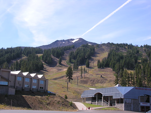 Mt. Bachelor with ski lifts