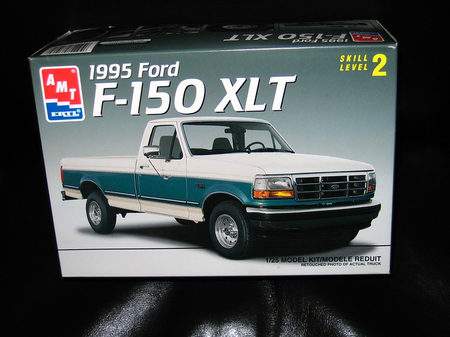 ford scale model f150 kit 1995 amt xlt ertl