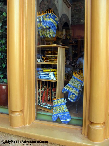 IMG_1733-WDW-EPCOT-France-Provencal-dry-goods