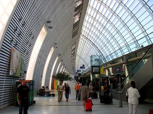 Gare d'Avignon TGV (c 2011 FK Benfield)