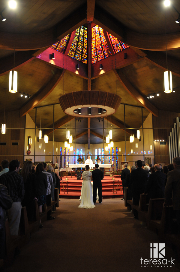 Beautiful Catholic wedding in Turlock, Sacred Heart Parish, Turlock wedding photographer Teresa K photography