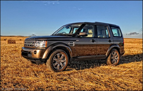 Land Rover Discovery 4. Land Rover Discovery 4