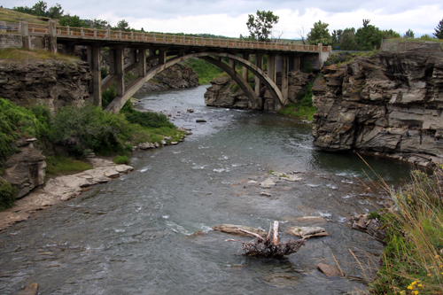 lundbreck falls bridge