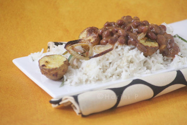 Tarragon rice, kidney beans and baked potatoes