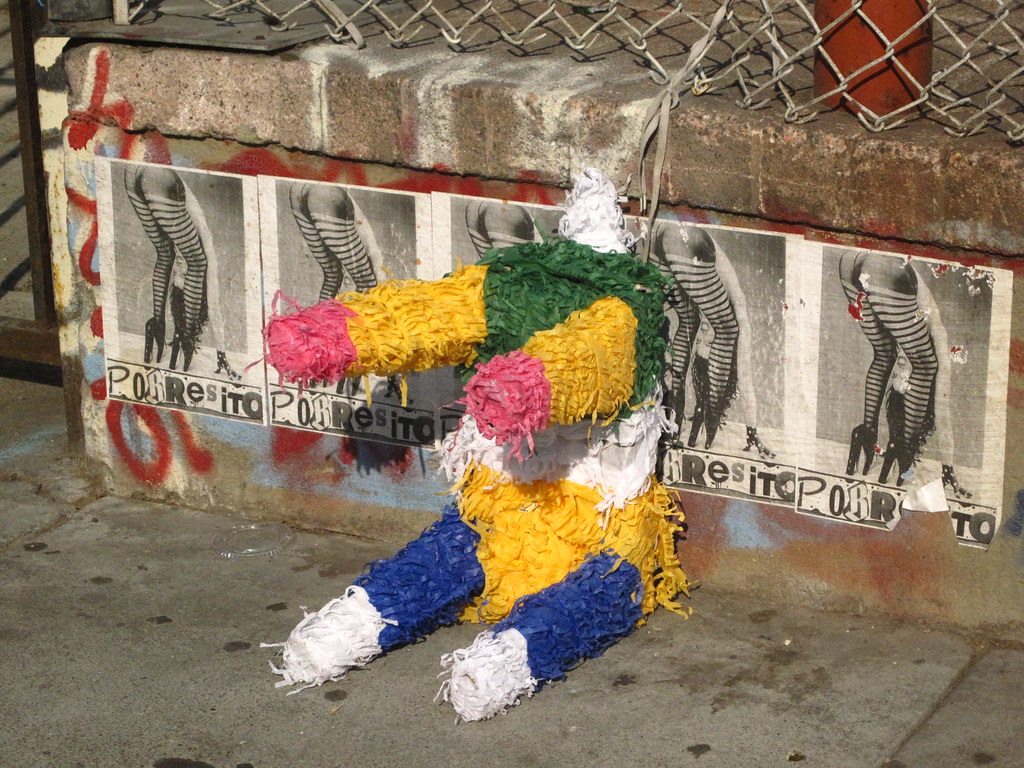 Headless Piñata Horserider