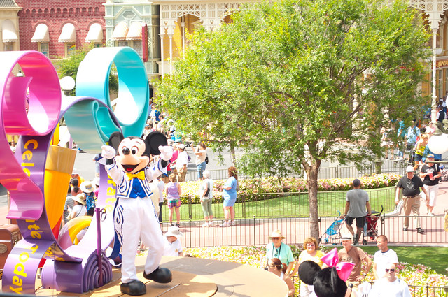 parade Mickey