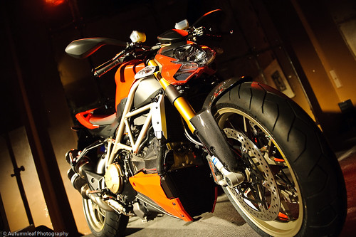 Ducati StreetFighter-8 (by autumn_leaf)