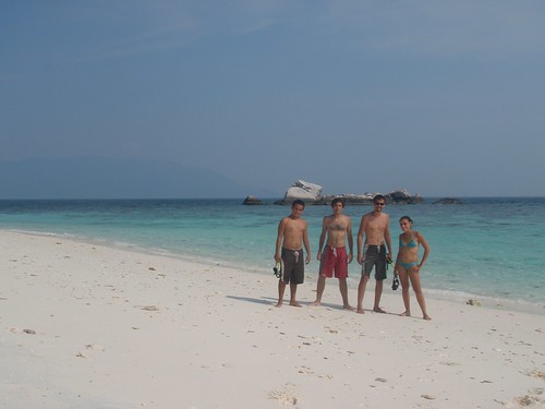 Playa blanca en Coral Island
