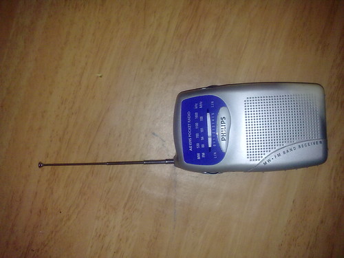 Antique pocket radio from Philips!