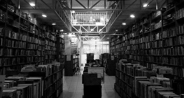 Beco dos Livros Used bookstore Porto Alegre by TheFutureIsUnwritten