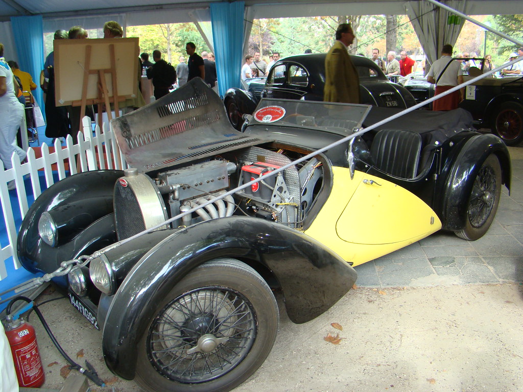Bugattibuilder.com forum :: View topic - Centenary Bugatti 2009