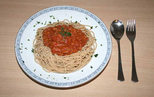 21 - Spaghetti with balsamico lentil tomatosauce - Fertiges Gericht