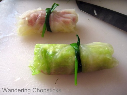 Canh Bap Cai Nhoi Thit (Vietnamese Stuffed Cabbage Soup) 9