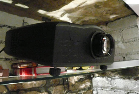 Ally PTV-01B Projector