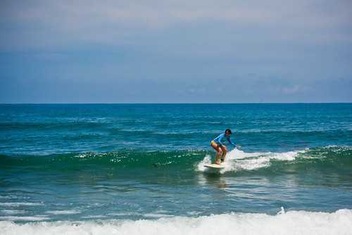 DKS - Surfing at La Union (49)