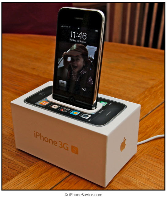  (DIY) iPhone 3GS Box Dock