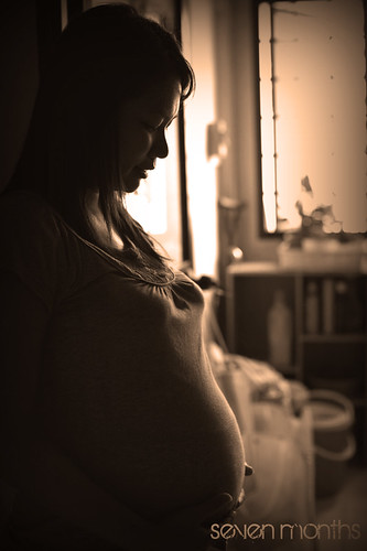 Maternity Pics 25Oct09-01_rev1-mini