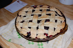 Finished blueberry pie