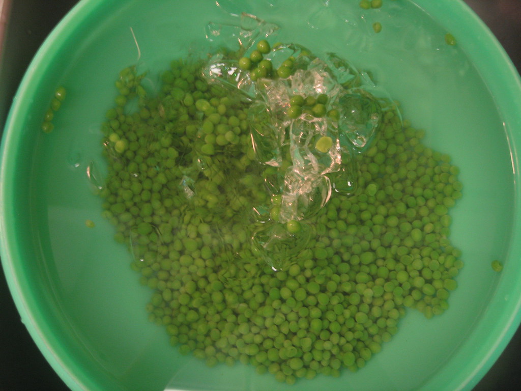 How To: Blanch Peas