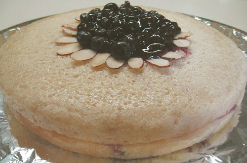 Chinese Sponge Cake, Fruit Tart Pic, image c/o Your Veganesse
