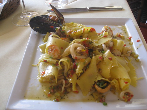 Selene - Santorini - Ravioli with Seafood (Shrimp, Crayfish, Squid, Mussels)