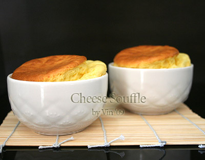 cheese-souffle1