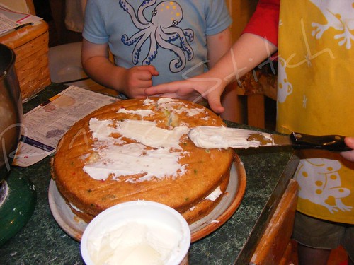 Making the cake..it survived