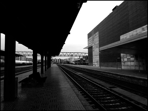 Away, far away (Estacion trenes Salamanca)