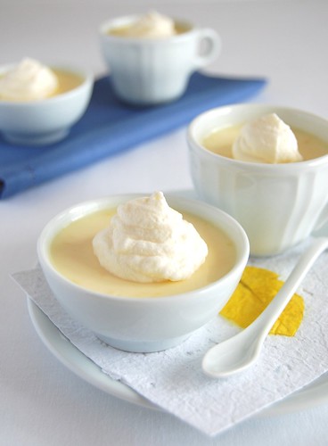 Lemon cream pots / Potinhos de limão siciliano