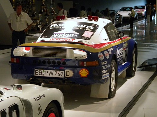 Porsche 959 Dakar. Porsche 959 "Paris-Dakar"