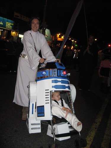 Princess Leia & baby Artoo by gilly youner
