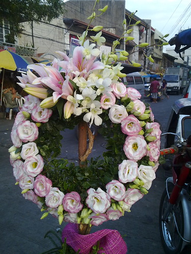 Wreath using Paper Roses