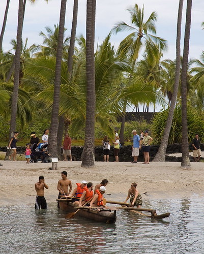 Learning to row an outrigger canoe
