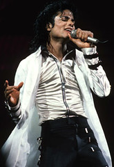 Michael Jackson: What Happened? Mystery Surrounds His Death por jj19870202
