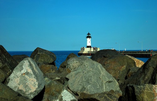 duluth lighthouse